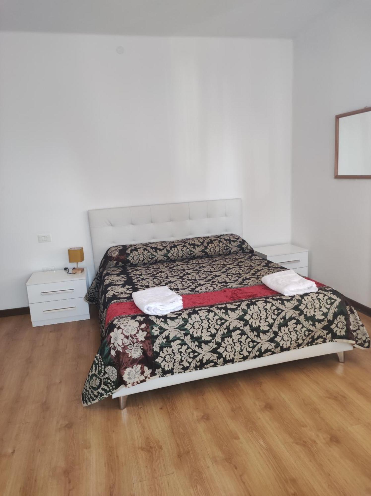 Abc Guest House Mestre Ngoại thất bức ảnh